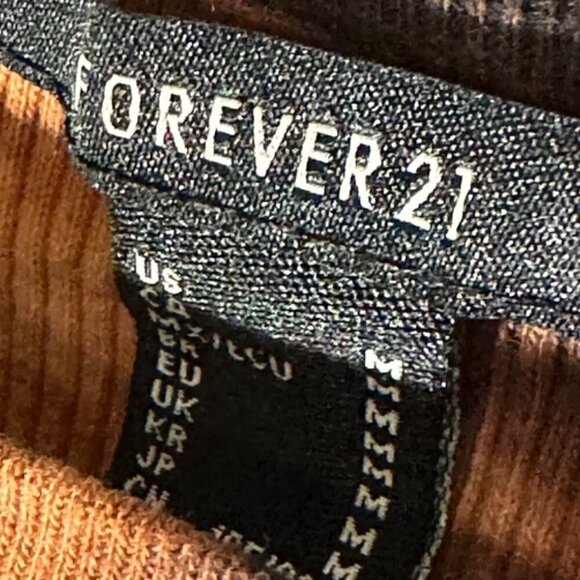 Forever 21 x Simpsons Maggie Size Medium Tee Shirt Acid Wash Crop Cropped - Picture 3 of 5